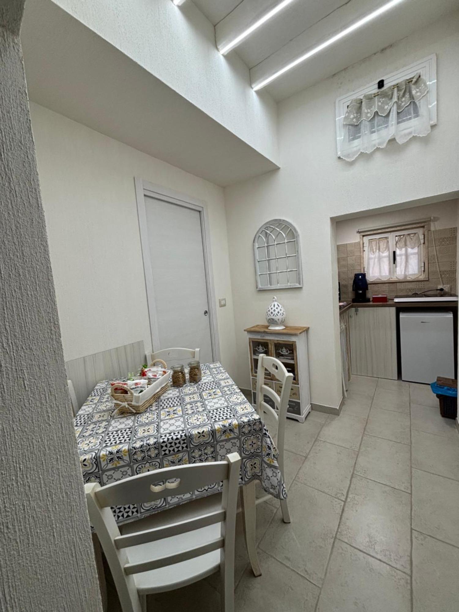Suite Cavour Luxury Home Taranto Esterno foto